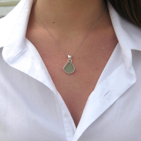 Single Bezel Pendant